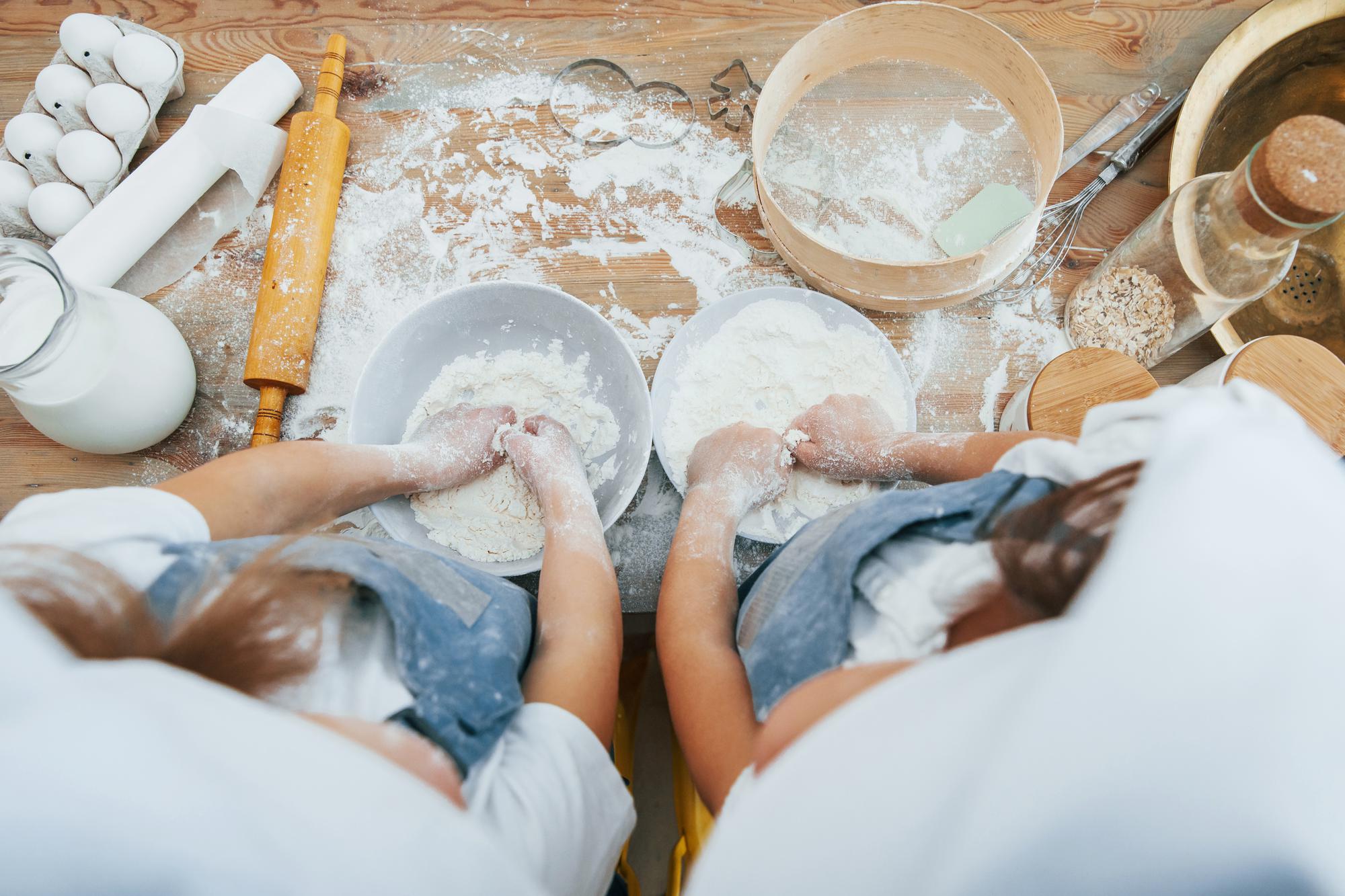Warsztaty pieczenia z uczestnikami